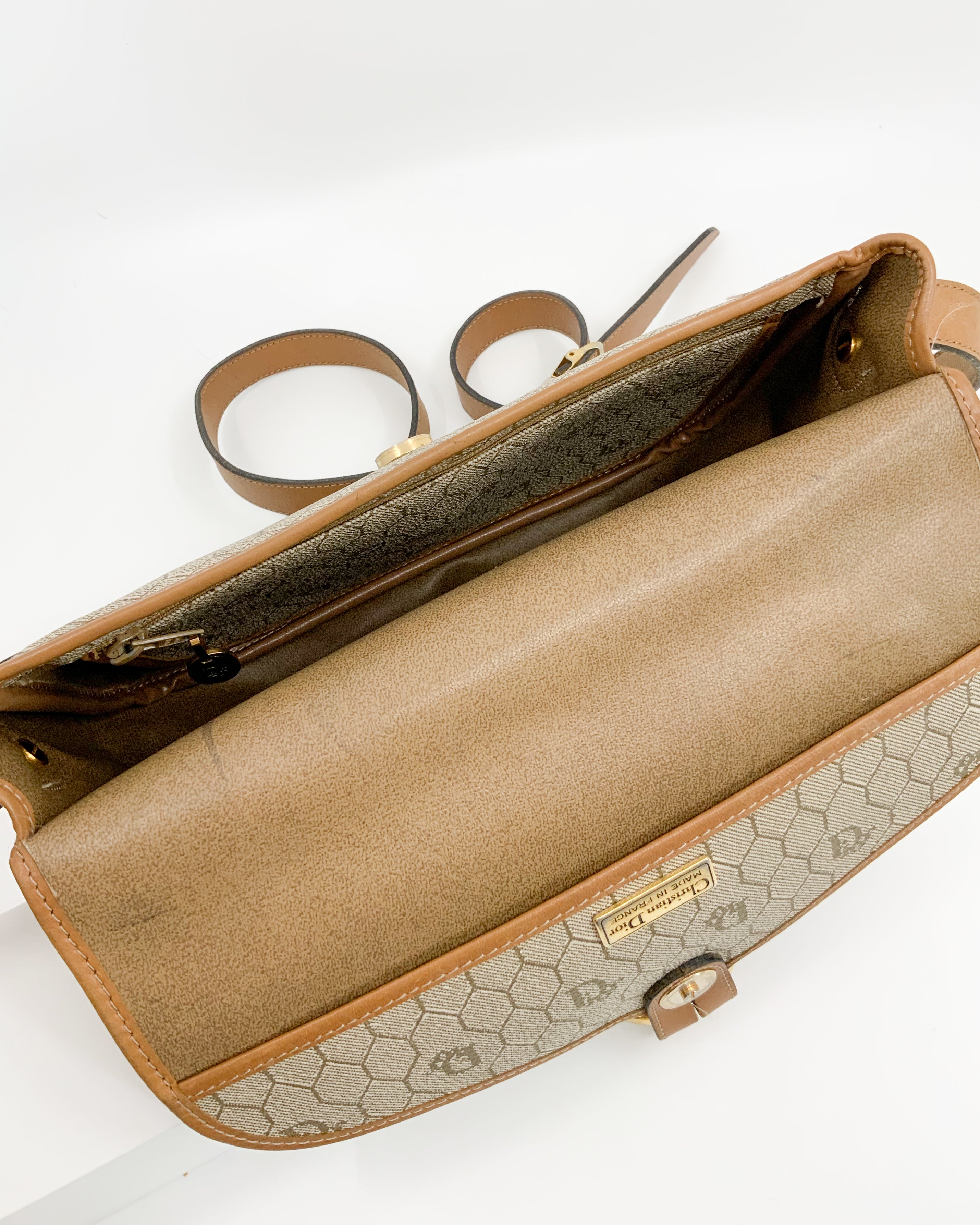 Dior Vintage - Honeycomb Coated Canvas Chain Crossbody Bag - Brown Beige -  Leather Handbag - Luxury High Quality - Avvenice